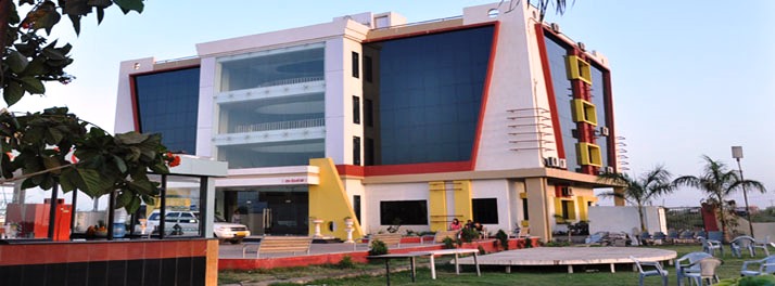 Hotel Keshwaras Residency - Jamnagar 01.jpg